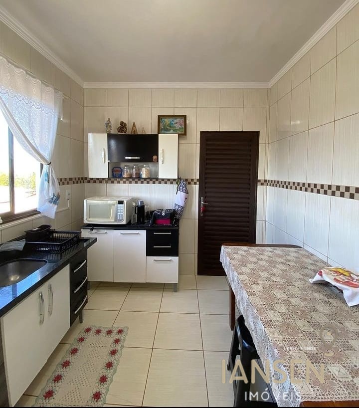 WhatsApp Image 2025-10-14 at 13.04.26 (2)