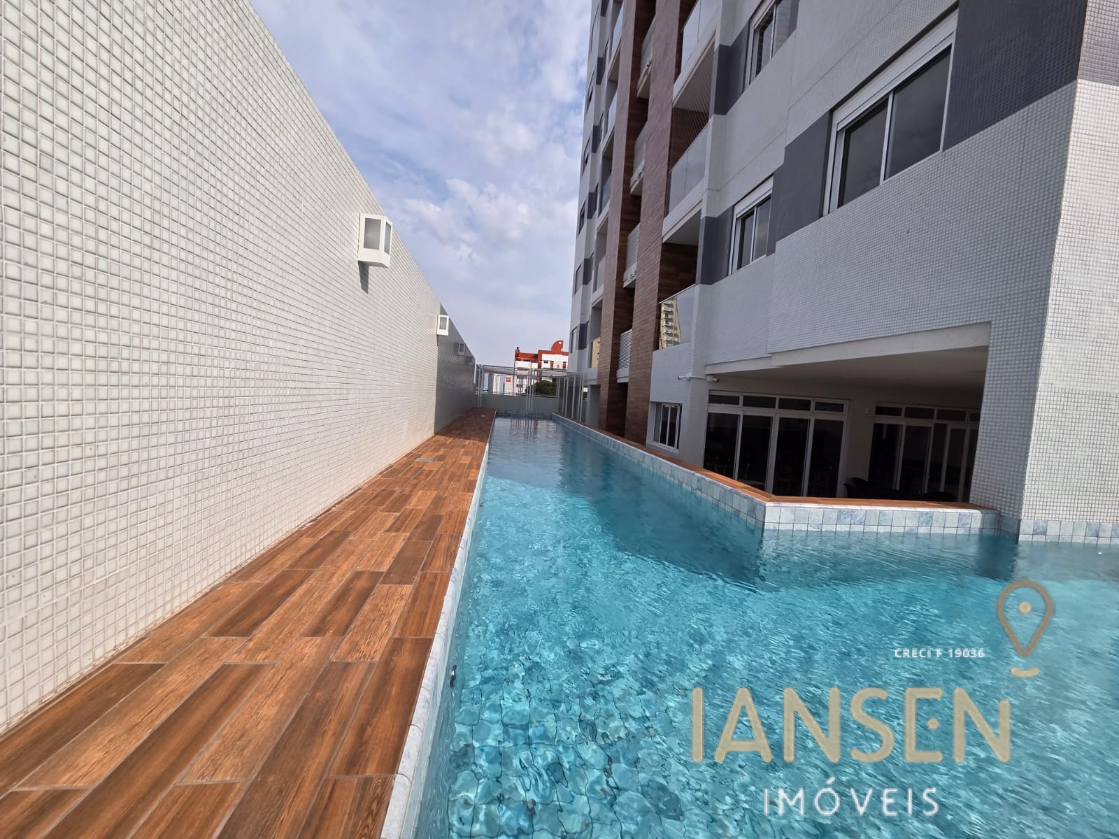 WhatsApp Image 2025-10-15 at 17.48.58