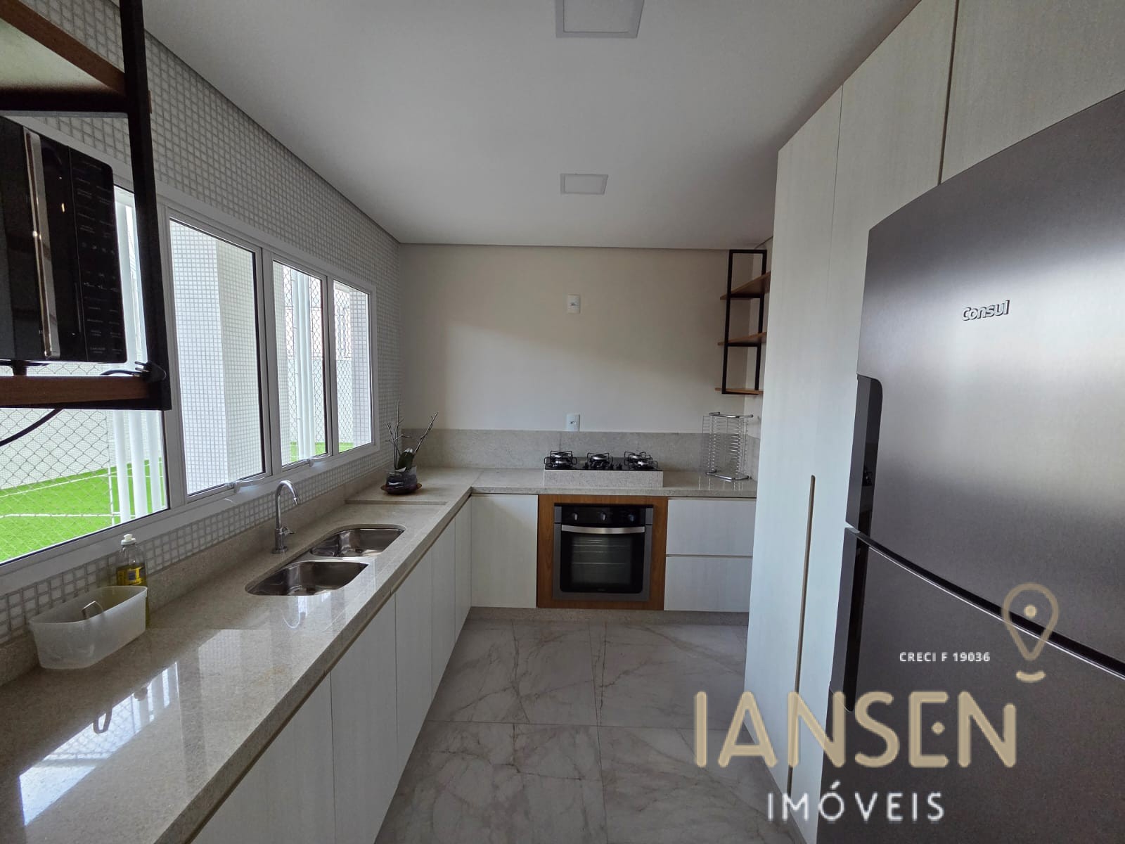 WhatsApp Image 2025-10-15 at 17.48.59 (1)