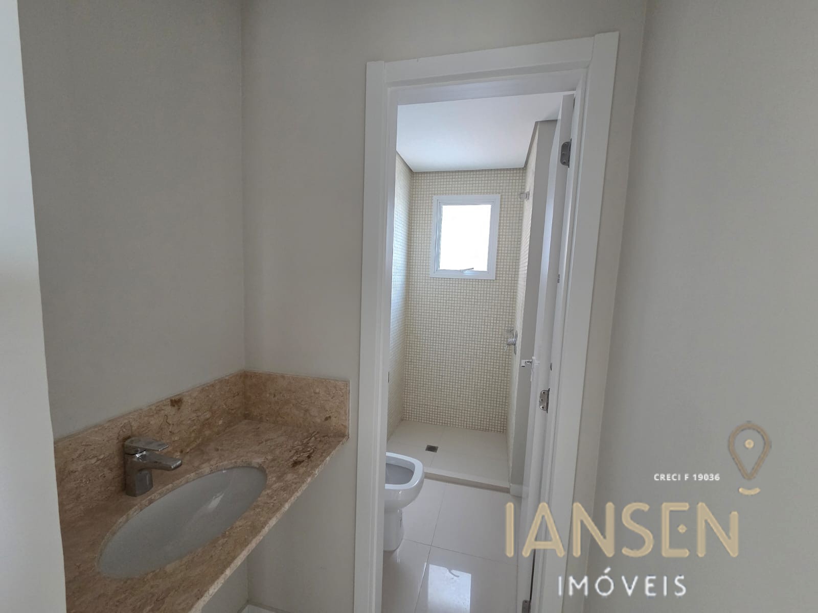 WhatsApp Image 2025-10-15 at 17.49.00 (2)