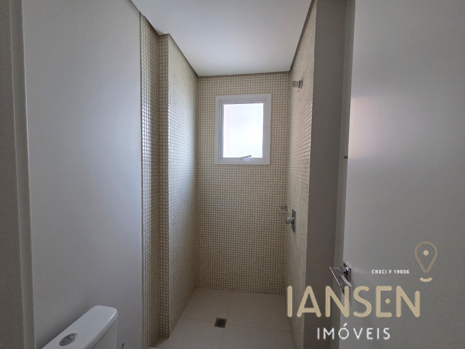 WhatsApp Image 2025-10-15 at 17.49.00 (3)