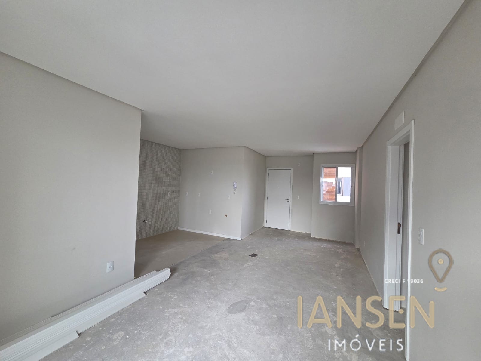 WhatsApp Image 2025-10-15 at 17.49.01 (2)