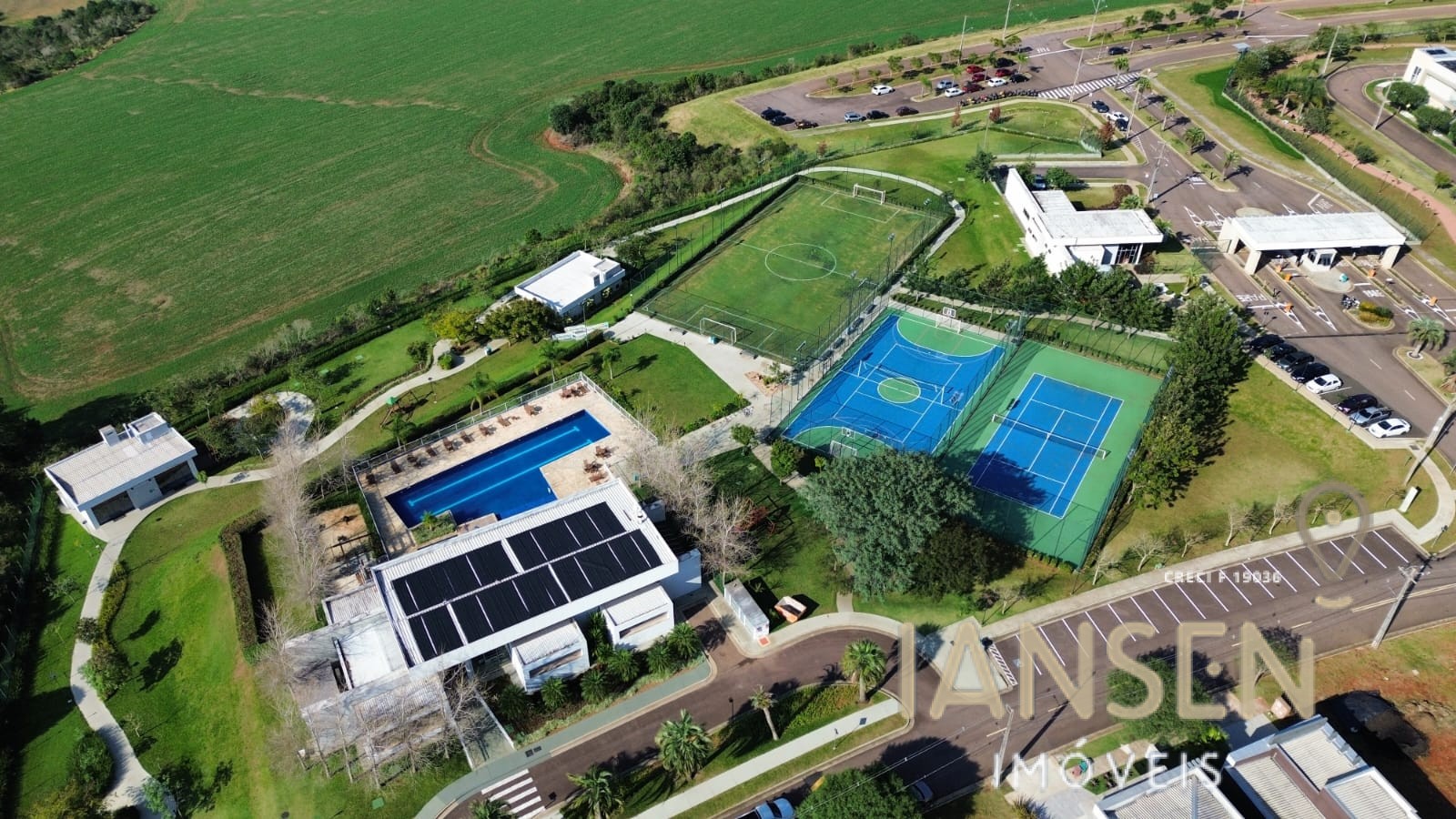 WhatsApp Image 2025-10-16 at 15.29.08 (1)