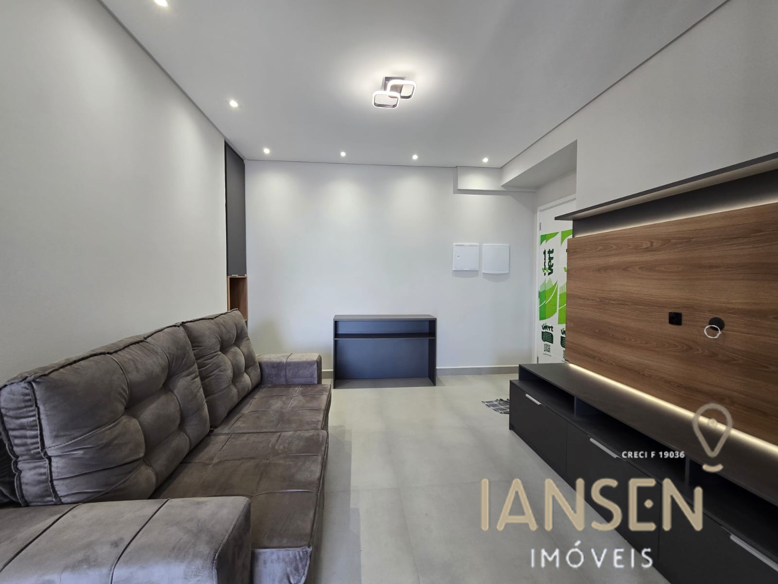 WhatsApp Image 2025-10-20 at 11.56.37 (4)