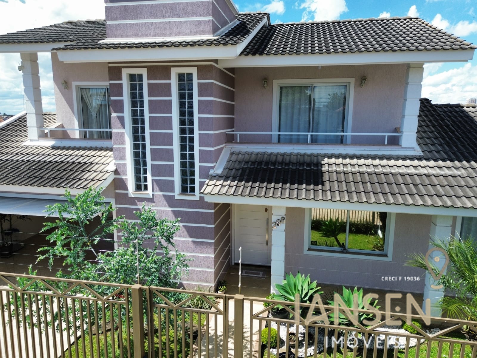 WhatsApp Image 2025-11-04 at 17.07.57 (1)