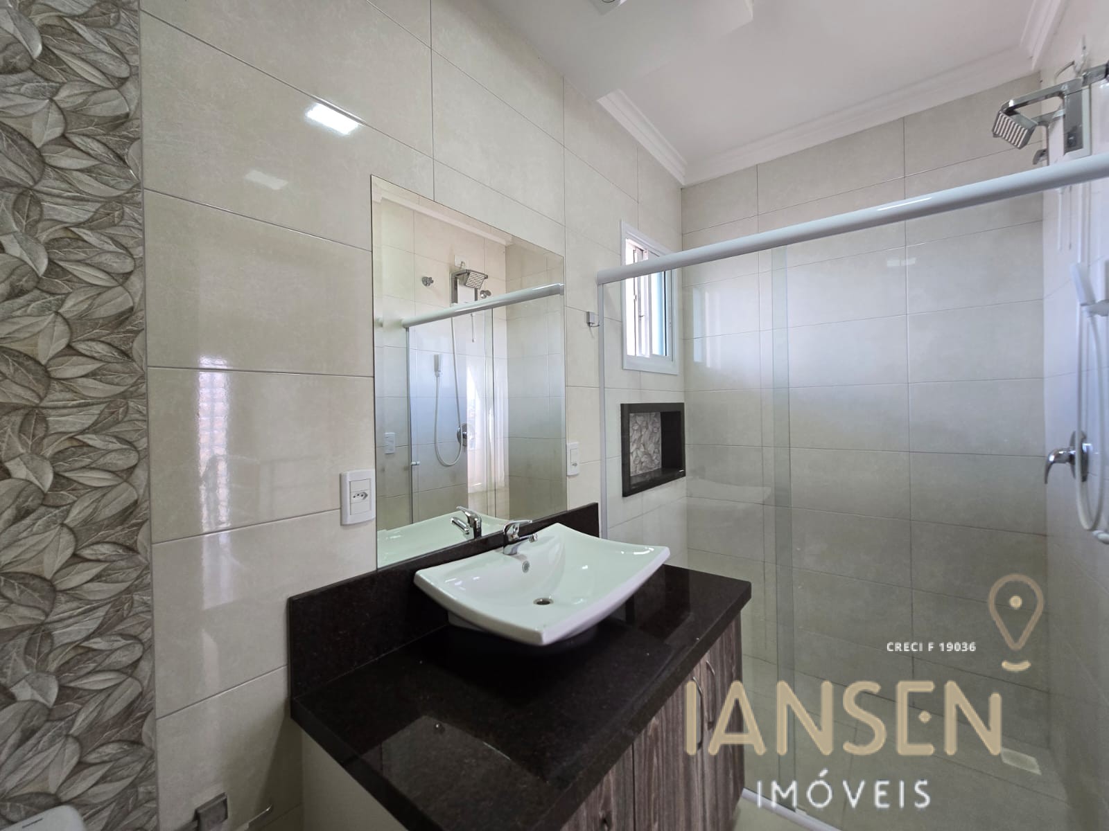 WhatsApp Image 2025-11-04 at 17.07.59 (1)