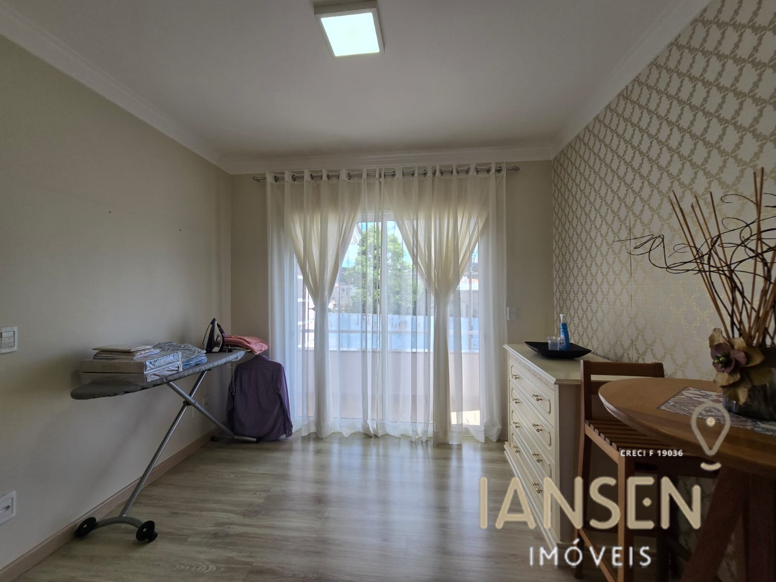 WhatsApp Image 2025-11-04 at 17.08.00 (3)