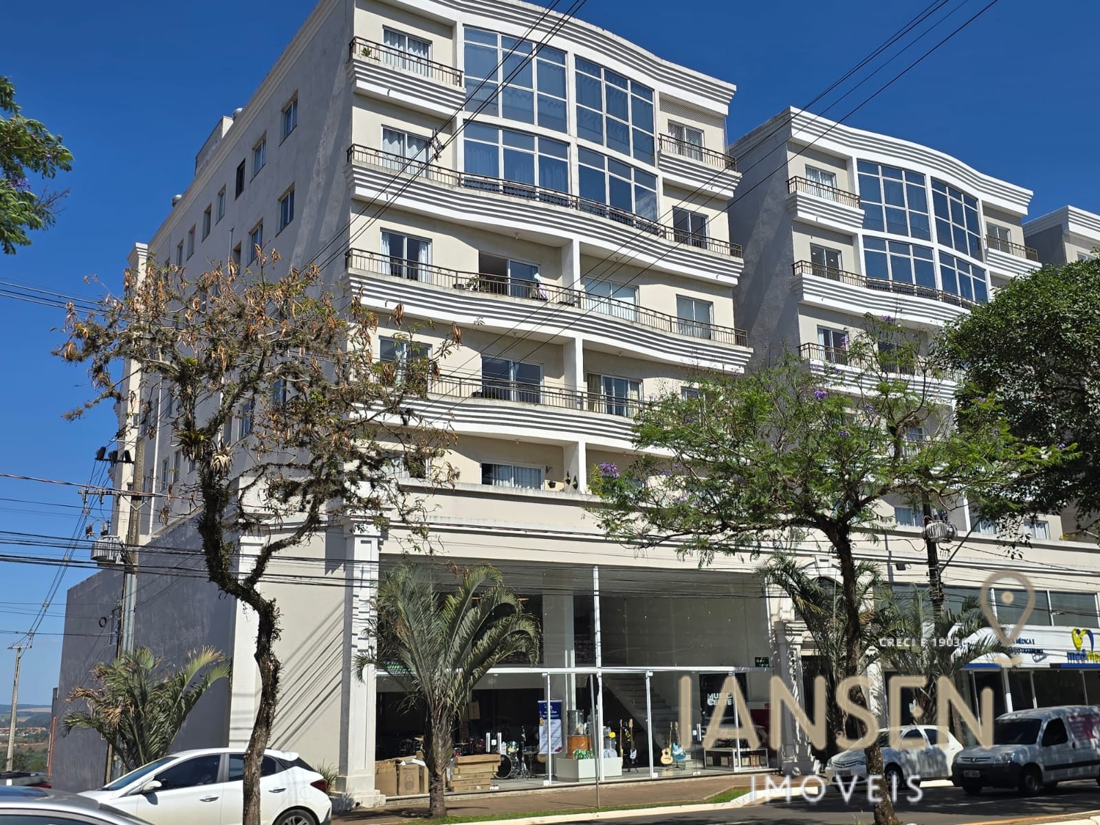 WhatsApp Image 2025-11-21 at 17.00.04